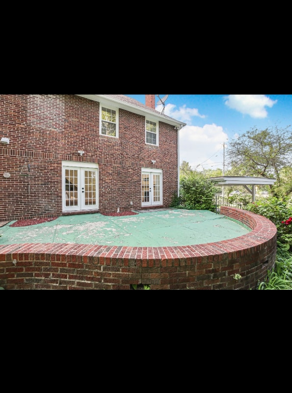 Foto del edificio - 2421 Airport Dr