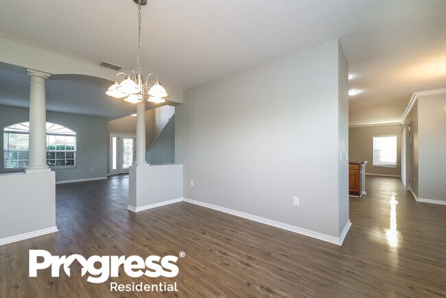 Building Photo - 349 Aldershot Ct