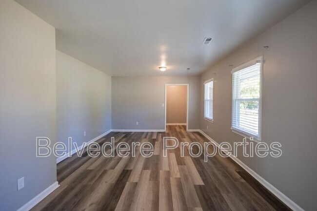 Foto del edificio - 2314 Bethabara Rd