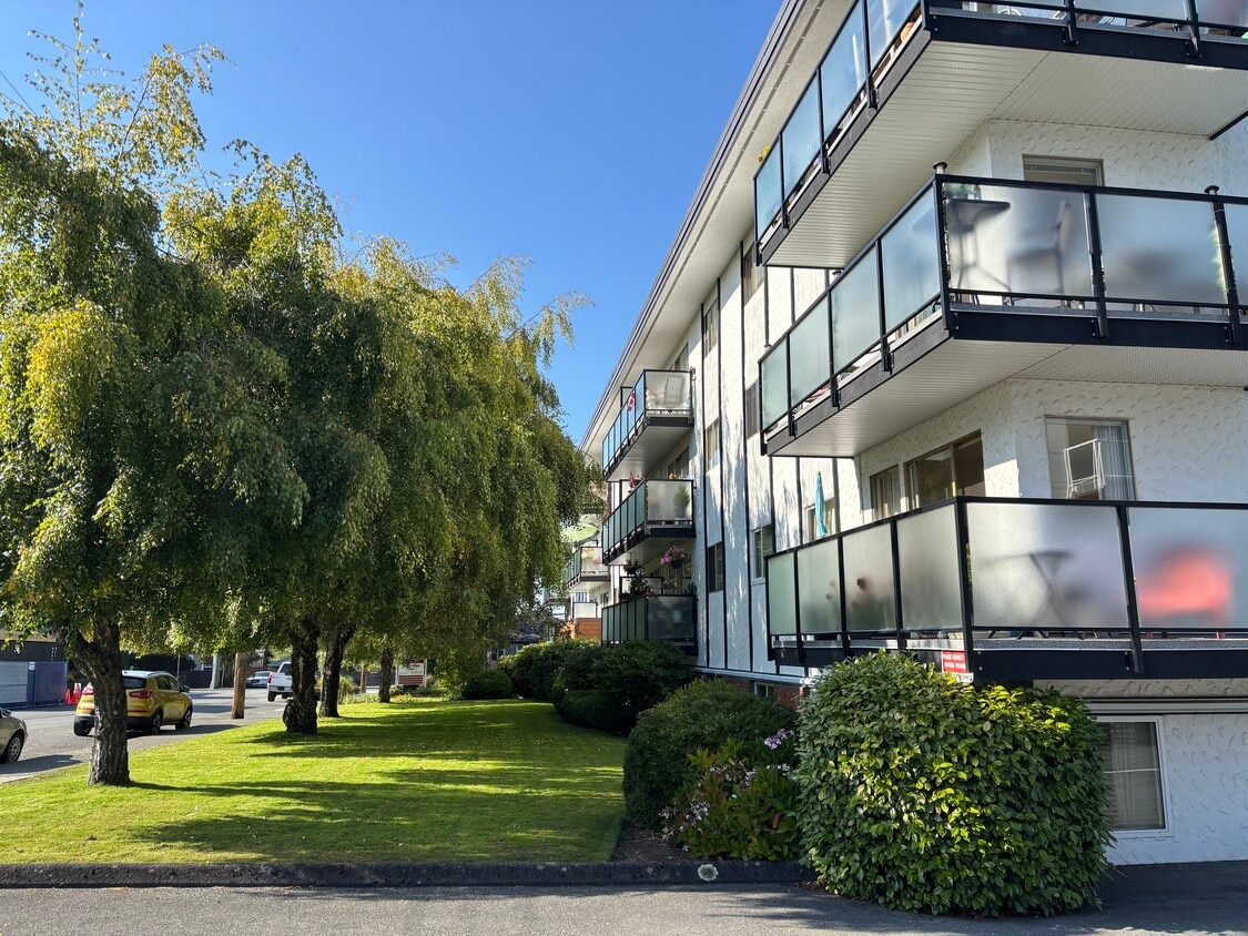 Photo du bâtiment - Robert Leslie Place