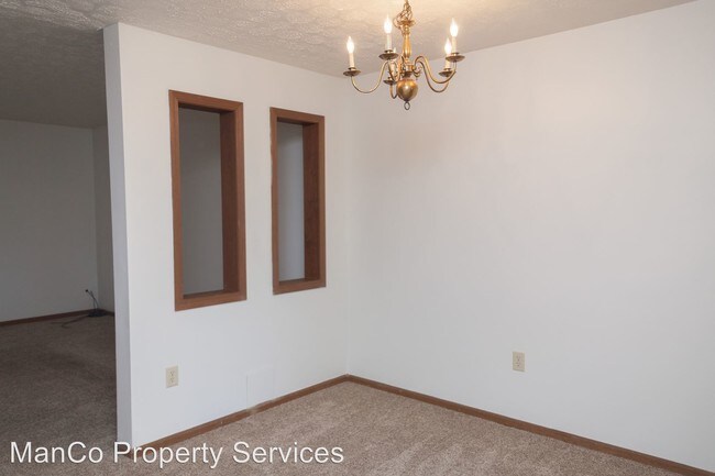 Building Photo - 7801 Betsy Ross Cir