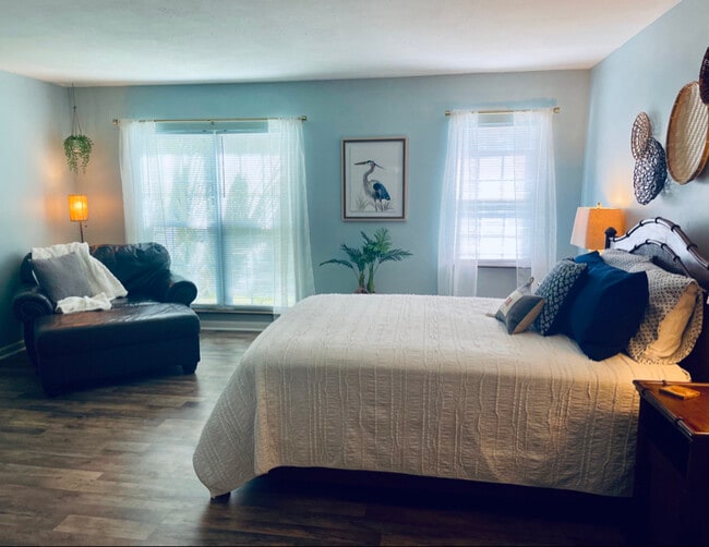 Foto del edificio - 6840 Blue Heron Blvd