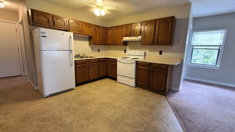 Foto principal - 505 Norwich Rd