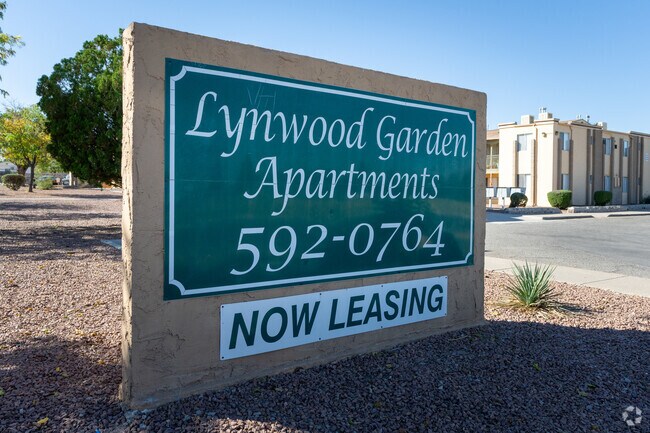 Foto del edificio - Lynwood Garden Apartments