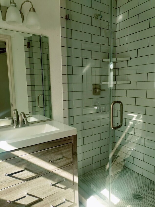 Building Photo - DRFTWOOD