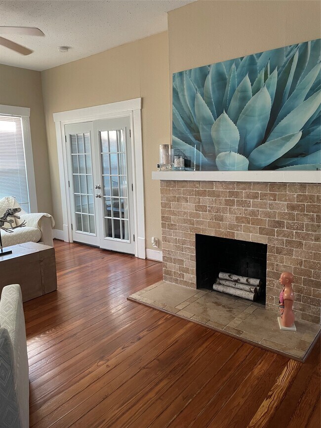 Foto del edificio - 4204 Crawford St
