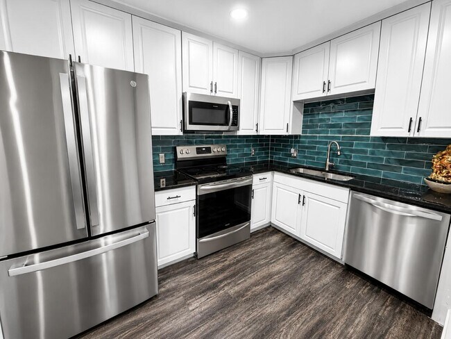 Foto del edificio - 1541 N 14th Terrace