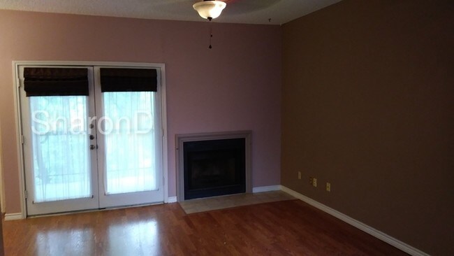 Building Photo - 9747 Whitehurst Dr
