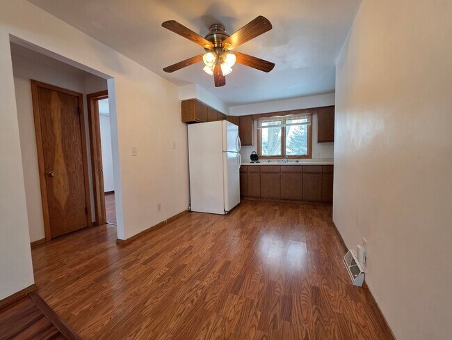 Foto del edificio - 416 Park Ln