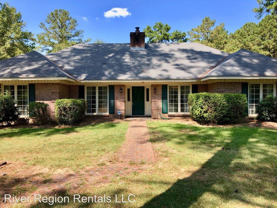 Foto principal - 3 br, 2 bath House - 2636 Pine Acres Road