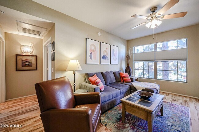 Photo - 14950 W MOUNTAIN VIEW Blvd Unit 7205 Apartment