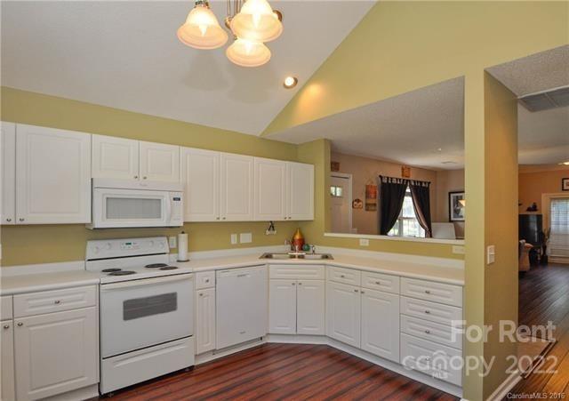 Building Photo - 8949 Bryant Field Cir