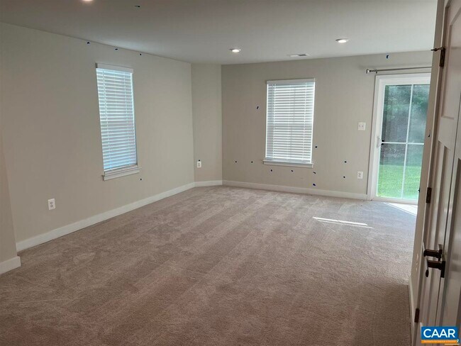 Foto del edificio - 2028 Landon Ln