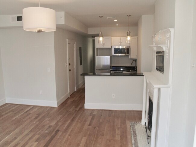 Foto del edificio - 2125 N St NW