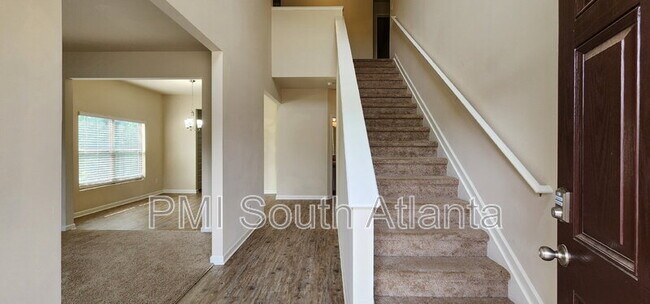 Foto del edificio - 651 Mill Creek Trail