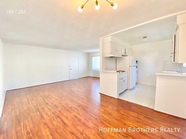 Foto del edificio - 8206 Romaine St