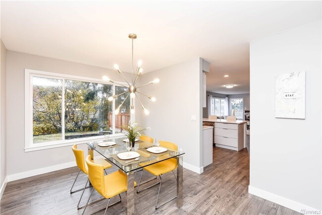 Foto del edificio - Remodeled Home in Mukilteo!