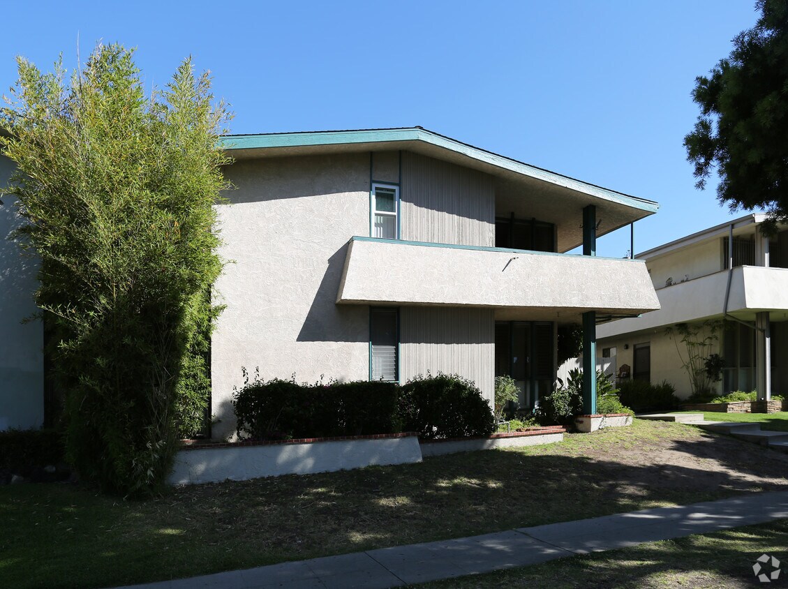Foto del edificio - 11509 Venice Blvd