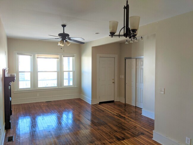 Foto del edificio - 24 10th St