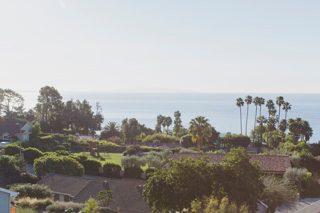 Sun, breathtaking Views, clean air! - 26608 Ocean View Dr