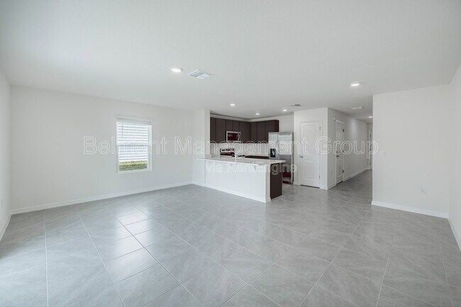 Foto del edificio - 6676 SW 81st Lp