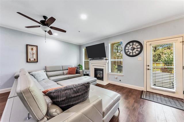 Building Photo - 619 Rosemead Dr