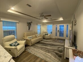 Building Photo - 112 Crossways Dr