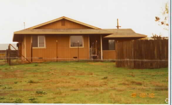 Building Photo - 309 Bannon Ln