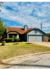 Building Photo - 6501 Jennings Dr