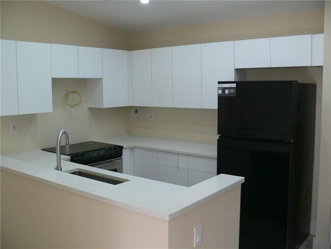 Foto del edificio - 7191 SW 14th St