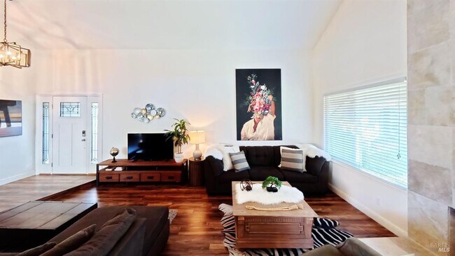 Foto del edificio - 1017 Carob Ct