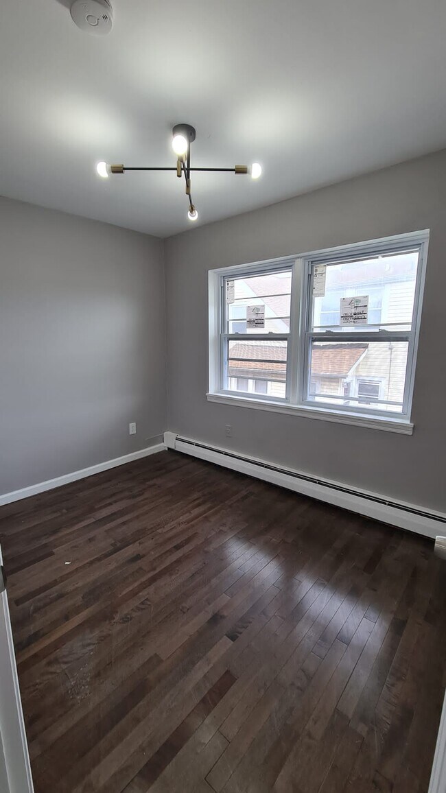 489 Roseville Ave Unit 19, Newark, NJ 07107 Apartments in Newark, NJ