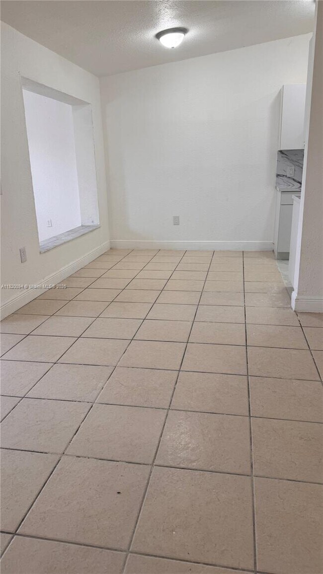 Foto del edificio - 3019 NW 204th Terrace
