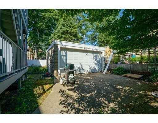 Building Photo - 23 Cheverus Rd