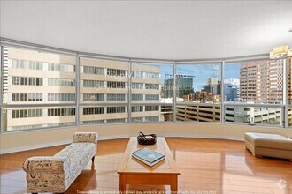 Building Photo - 1500 SW 5th Ave