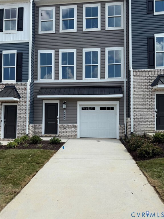Foto principal - 16005 Abelson Wy