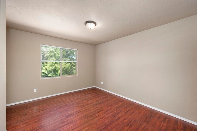 Foto del edificio - W Shannon Duplex