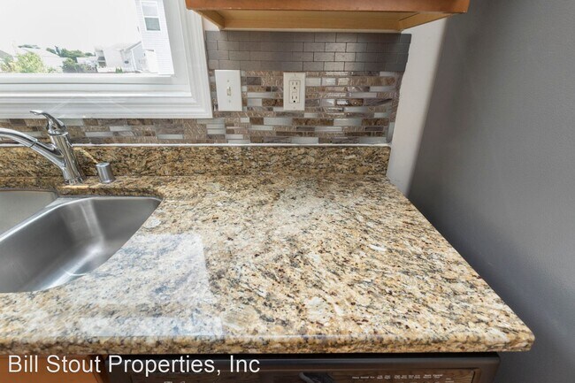 Building Photo - 3 br, 3.5 bath House - 7721 Wood Duck Way