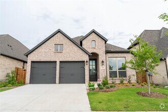 Building Photo - 3115 Elmwood St