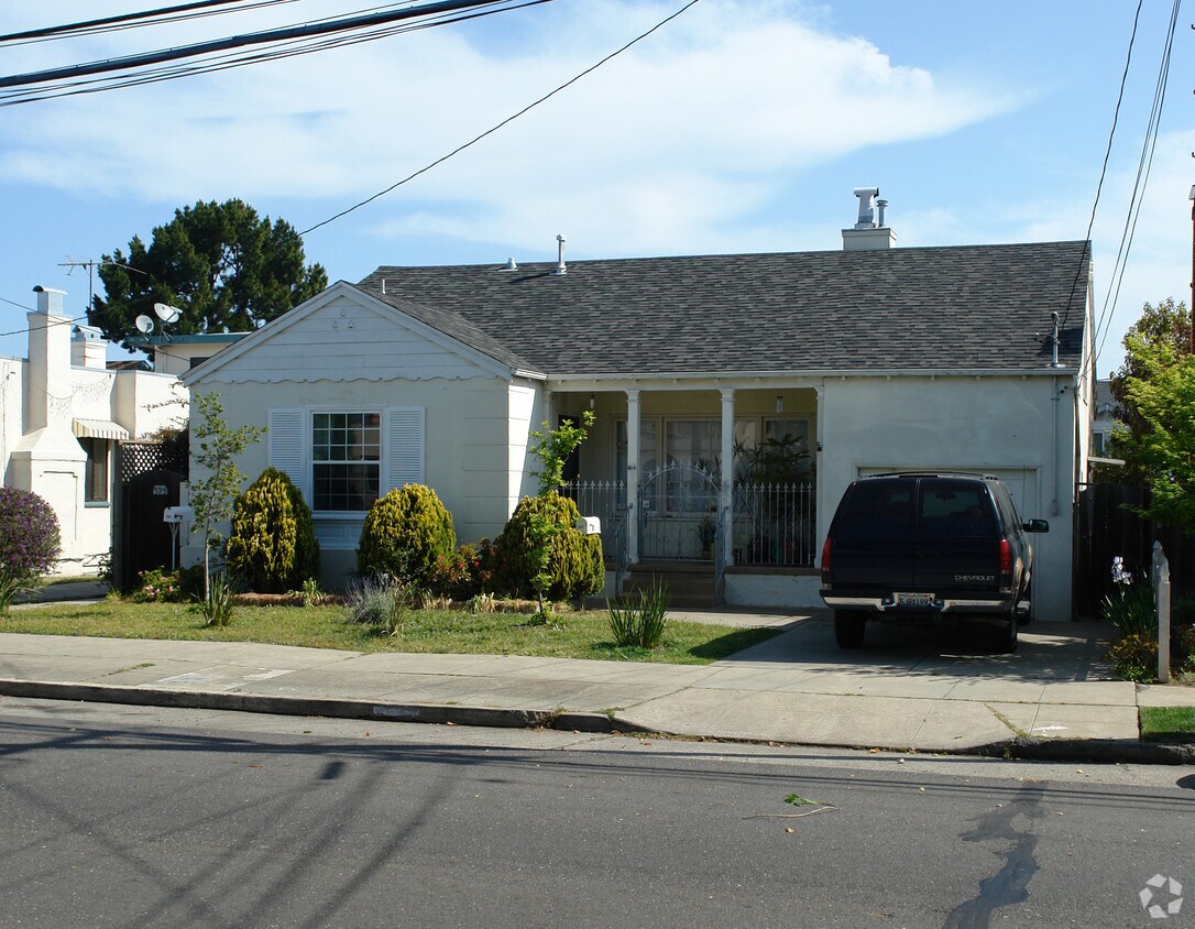 Foto del edificio - 525-527 S Humboldt St