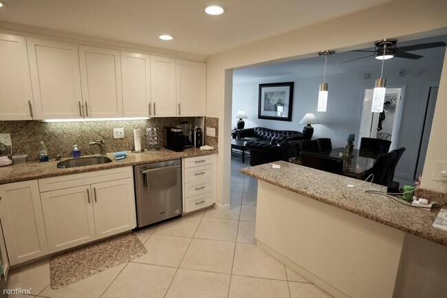 Foto del edificio - 2 br, 2 bath Condo - 2851 S Ocean Blvd Apt 5P