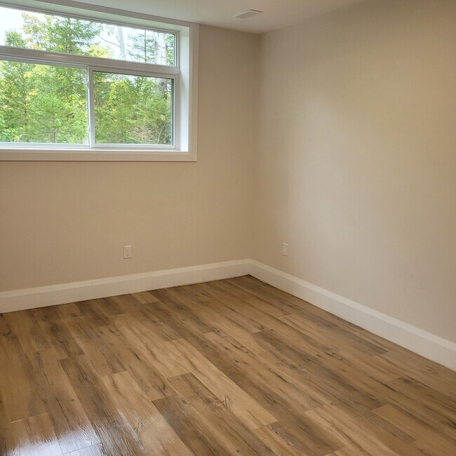 Photo du bâtiment - 846 Sixth St