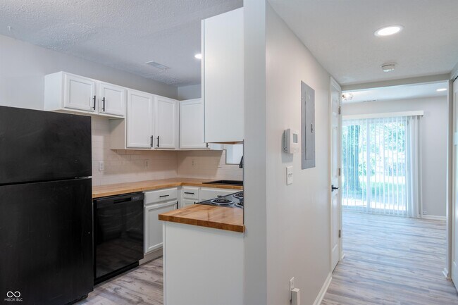 Foto del edificio - 1364 S Talbott St