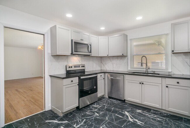 Foto del edificio - Updated Nashville Ranch for Rent!