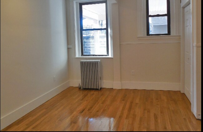 Foto del edificio - 36 Cedar St
