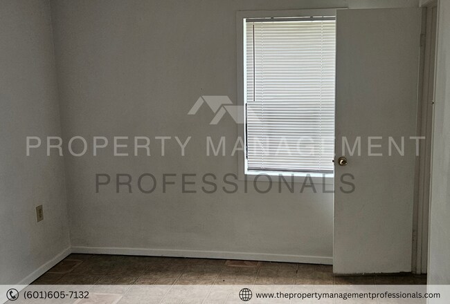 Foto del edificio - 4201 McCain Ave
