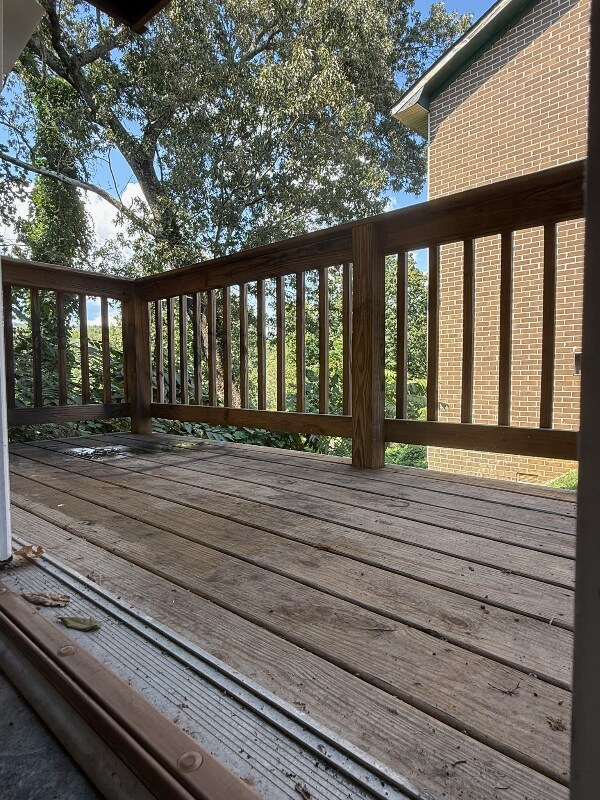 Foto del edificio - 137 Hendricks Blvd