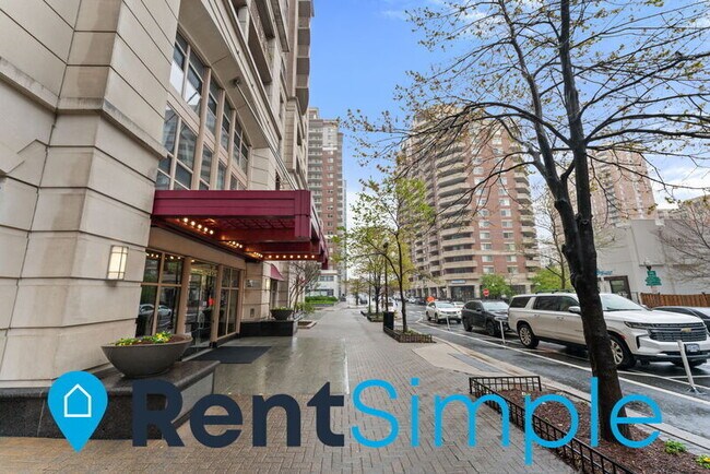 Foto del edificio - 888 N Quincy St