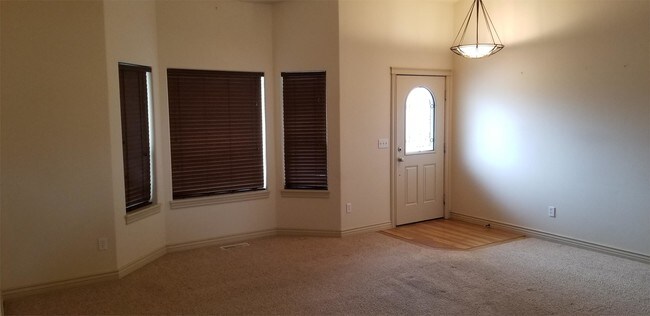 Building Photo - 12558 Deadwood Ct