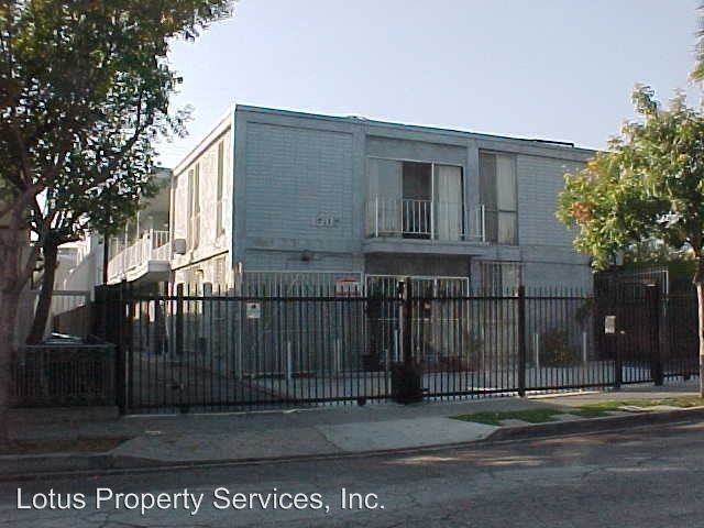 Primary Photo - 1307 Tamarind Ave